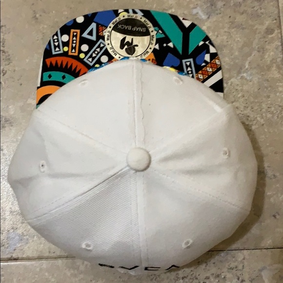 RVCA Hat - Picture 3 of 7